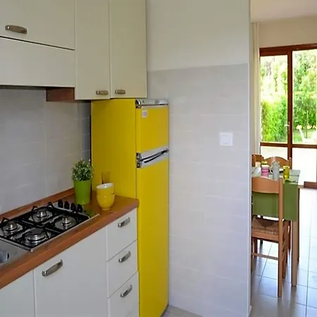 Gorgeous Retreat With Private Garden In Hotel