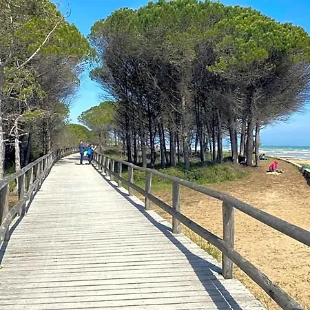 Hotel Gorgeous Retreat With Private Garden In Bibione