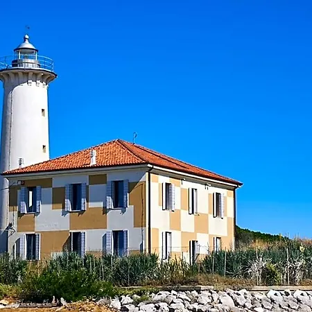 Gorgeous Retreat With Private Garden In * Bibione